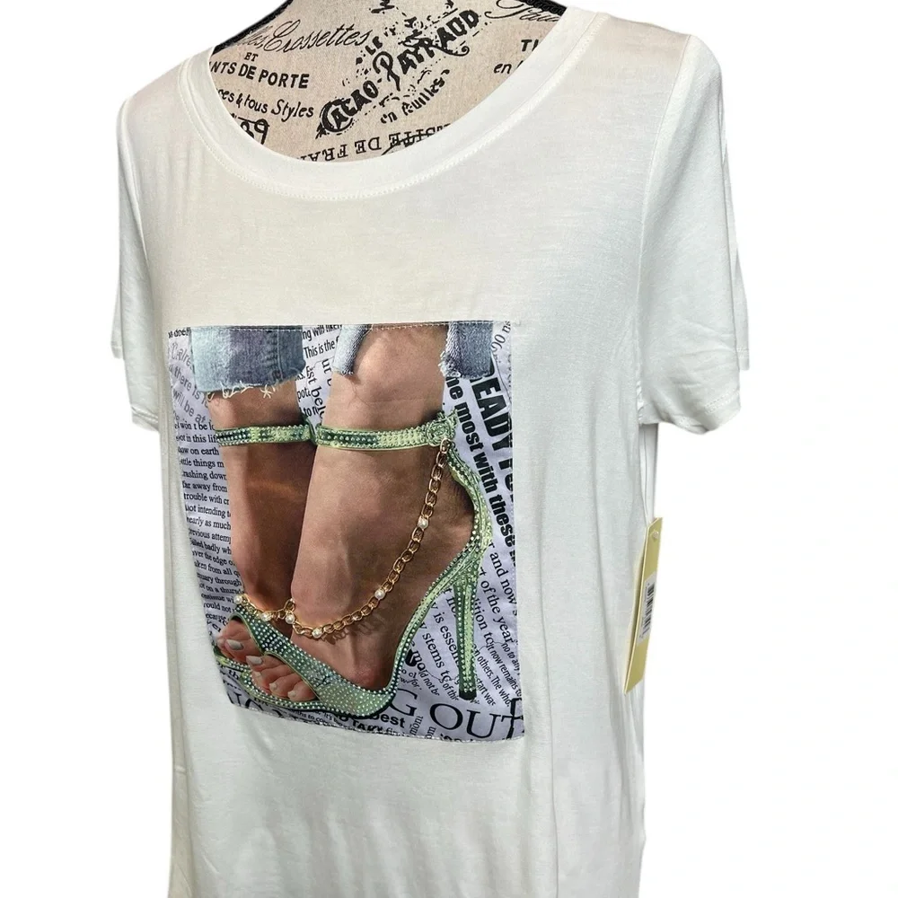 Cyrus T-Shirt with Graphic Print - Picture 2 of 8